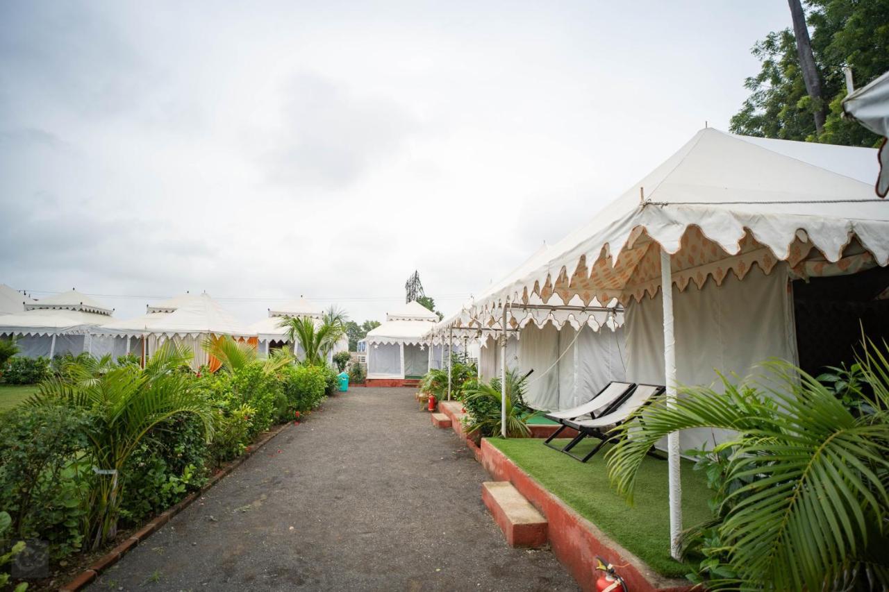Unity Holiday Tent City Kevadia Luaran gambar