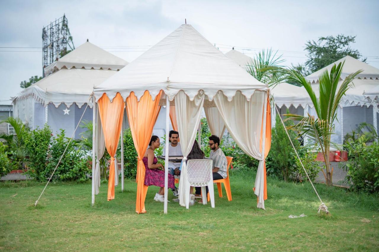 Unity Holiday Tent City Kevadia Luaran gambar